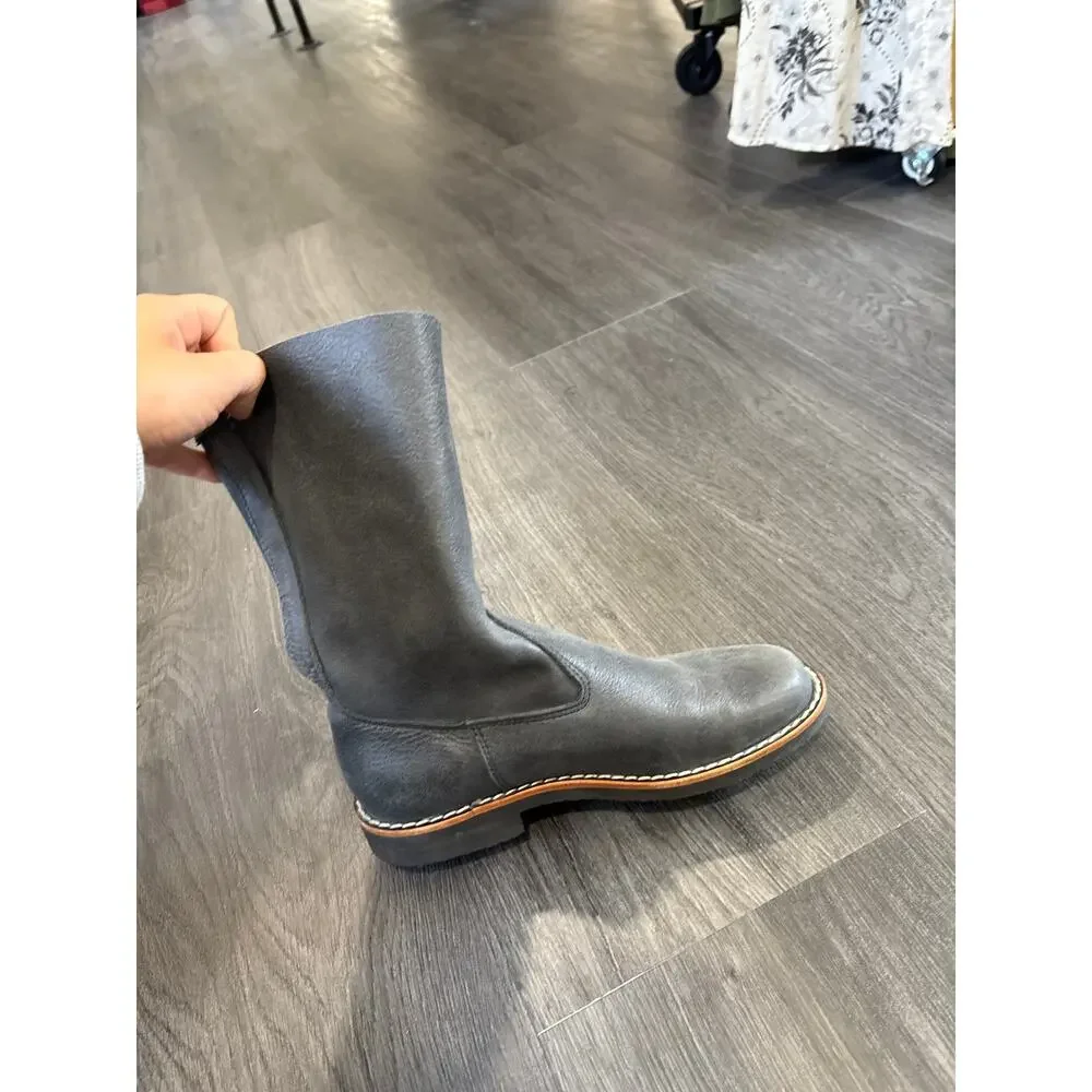 Roots Leather Boots Size 7.5